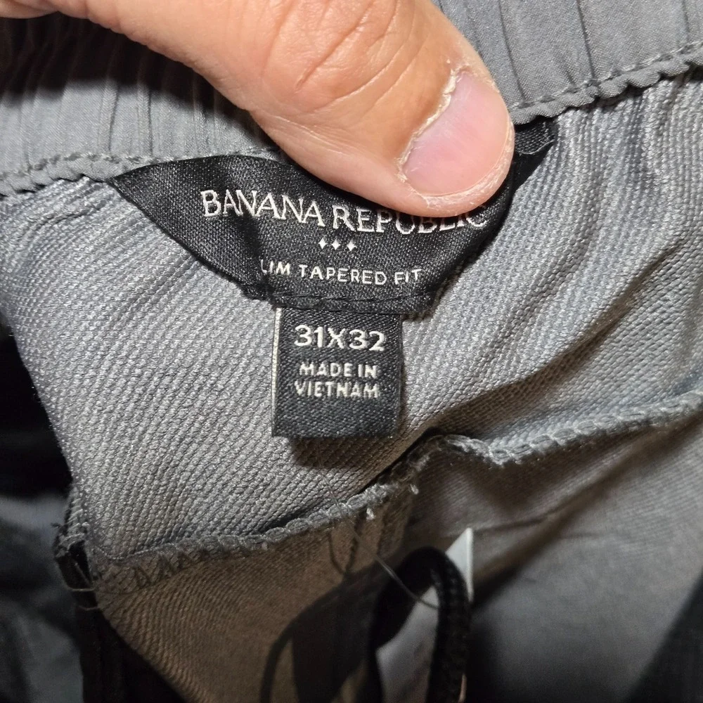 Banana Republic Mens 31x32 Slim Tapered Fit Drawstring Pants Performance Gray